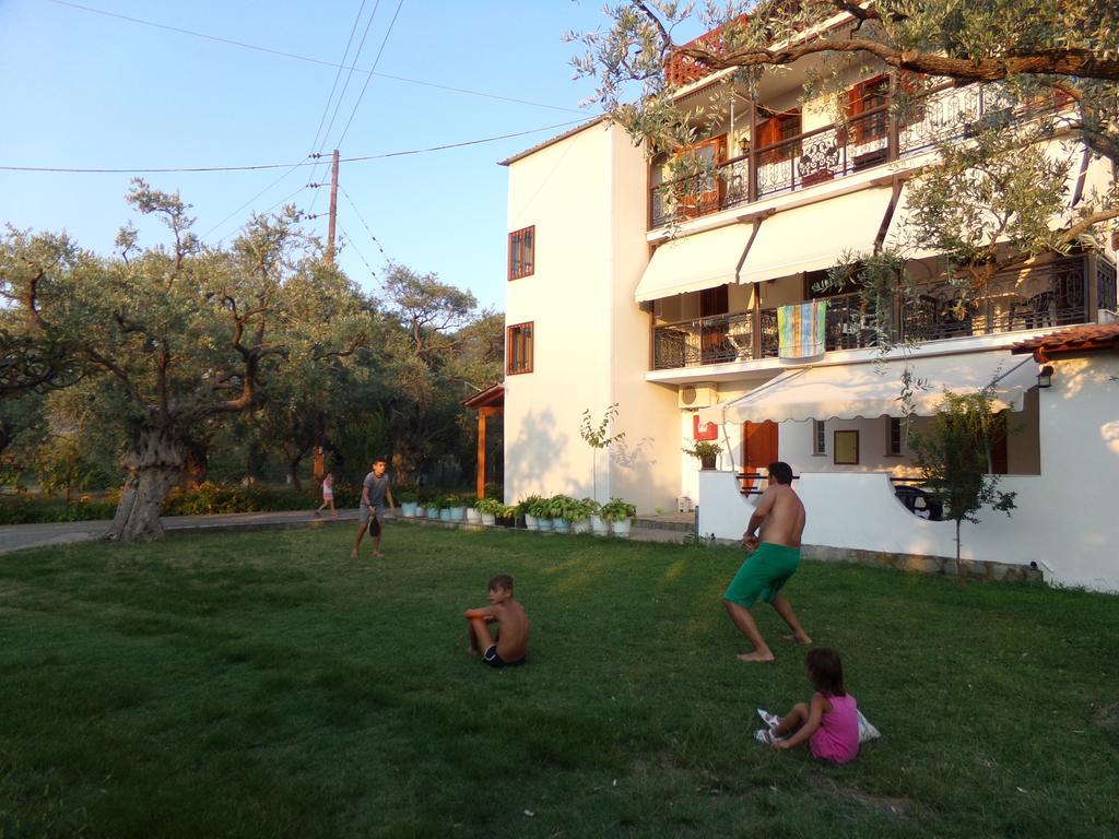 Villa Karapataki Скала-Рахониу Номер фото