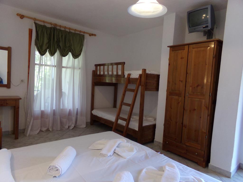 Villa Karapataki Скала-Рахониу Номер фото